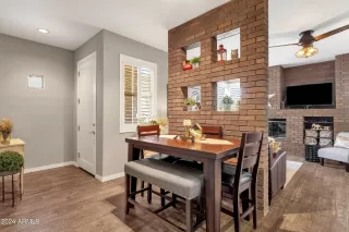 Photo #6: 6693945 Listing 