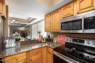 Photo #4: 6693963 Listing 