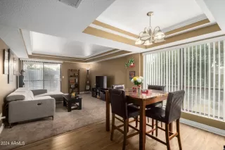 Photo #5: 6693963 Listing 