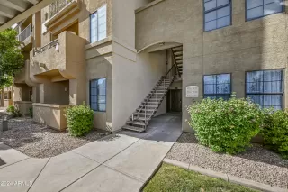 Photo #6: 6693972 Listing