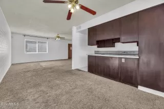 Photo #5: 6694034 Listing