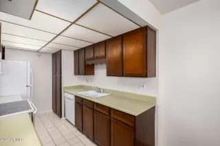 Photo #3: 6694144 Listing 