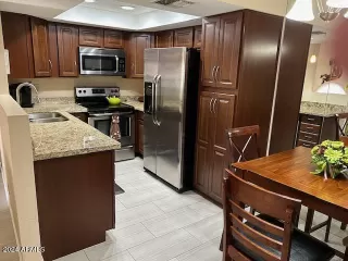 Photo #5: 6694190 Listing 