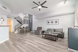 Photo #5: 6694230 Listing 