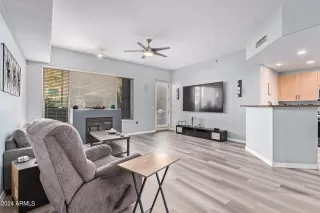 Photo #6: 6694230 Listing 