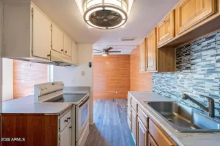 Photo #3: 6694308 Listing