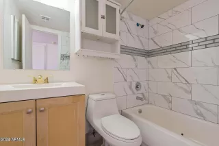 Photo #6: 6694308 Listing