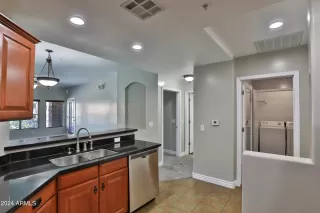 Photo #5: 6694347 Listing 