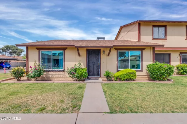 MLS: 6694393 Condo For Sale