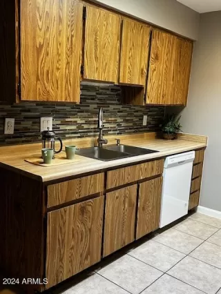 Photo #5: 6694624 Listing 