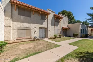 Photo #2: 6694706 Listing 