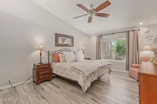 Photo #2: 6694726 Listing 