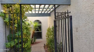 Photo #4: 6694997 Listing 