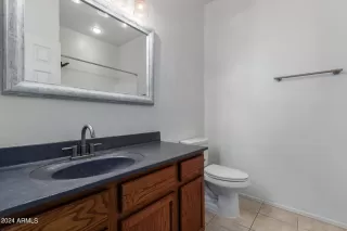 Photo #4: 6695063 Listing