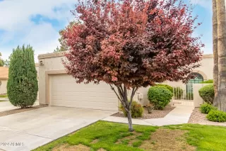 Photo #3: 6695103 Listing