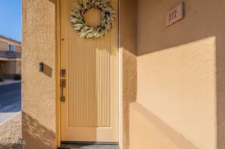 Photo #5: 6695318 Listing 