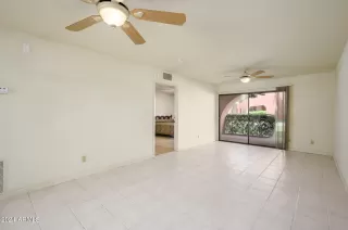 Photo #2: 6695319 Listing 