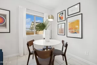 Photo #5: 6695546 Listing