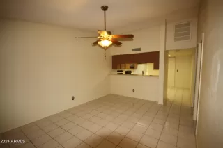 Photo #4: 6695646 Listing