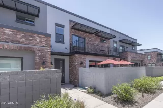 Photo #1: 6695719 Listing 