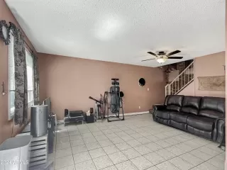 Photo #4: 6695764 Listing