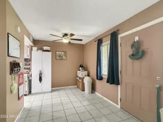 Photo #5: 6695764 Listing