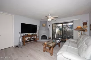 Photo #3: 6695776 Listing 