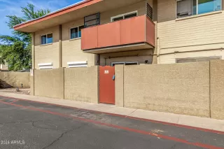 Photo #2: 6695781 Listing 