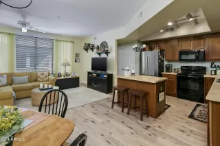 Photo #1: 6695782 Listing