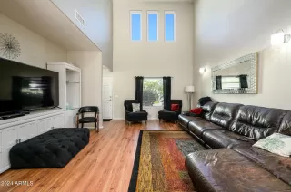 Photo #5: 6696354 Listing 