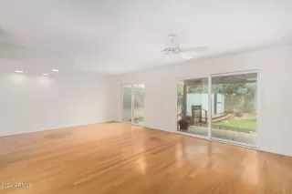 Photo #1: 6696503 Listing