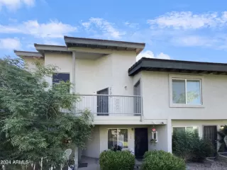 Photo #4: 6696541 Listing 