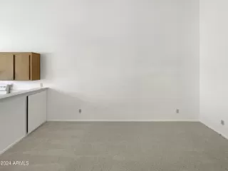 Photo #5: 6696541 Listing 