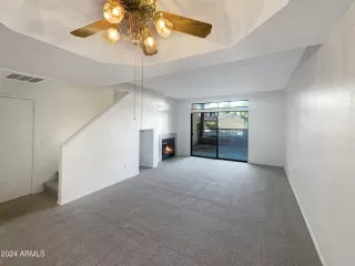 Photo #2: 6696590 Listing 