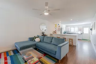 Photo #2: 6696600 Listing 