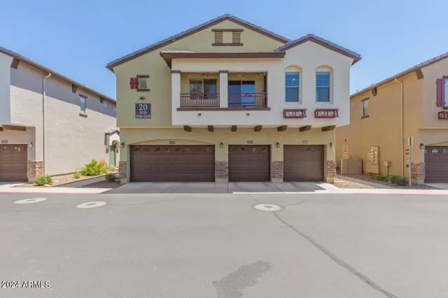 MLS: 6696666 Condo For Sale