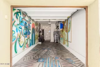 Photo #1: 6696666 Listing 