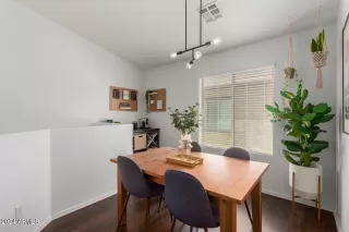 Photo #5: 6696666 Listing 