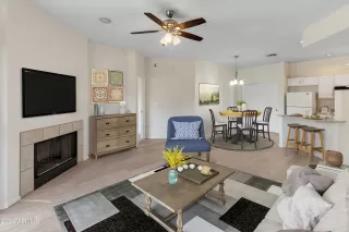 Photo #2: 6696741 Listing