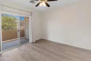 Photo #4: 6696741 Listing