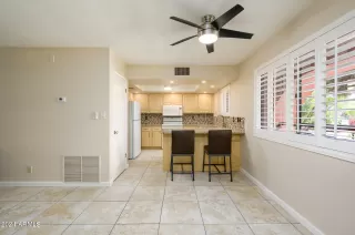 Photo #5: 6696878 Listing 