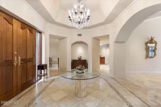 Photo #2: 6697006 Listing