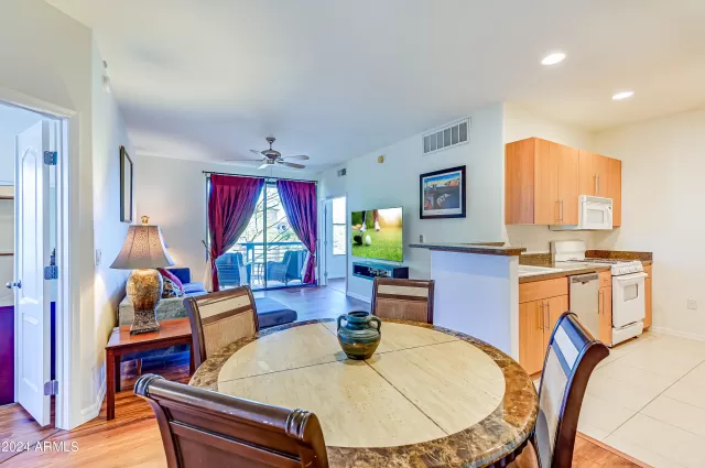 MLS: 6697010 Condo For Sale