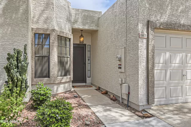 MLS: 6697024 Condo For Sale