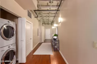 Photo #2: 6697069 Listing