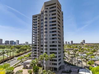 Photo #2: 6697098 Listing 