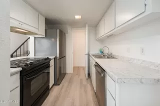 Photo #6: 6697357 Listing 