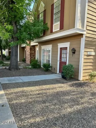 Photo #2: 6697378 Listing