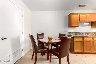 Photo #2: 6697390 Listing 