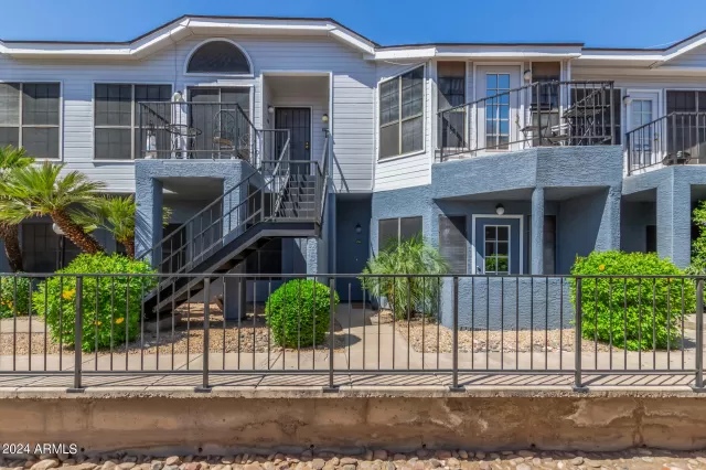 MLS: 6697430 Condo For Sale